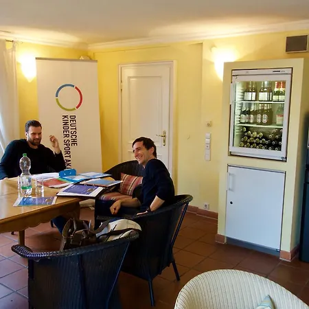 Bts-hotel 3* Schorndorf (Baden-Wurttemberg)
